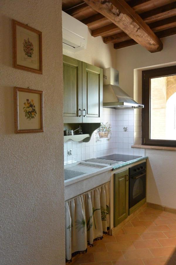 Agriturismo Podere Il Sorbo 캄파냐티코 외부 사진