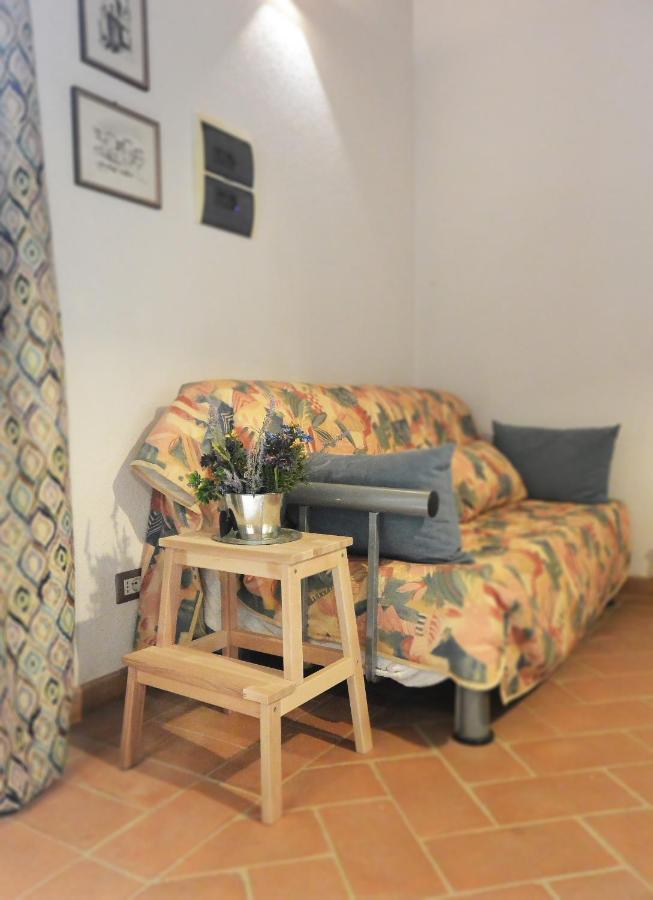 Agriturismo Podere Il Sorbo 캄파냐티코 외부 사진