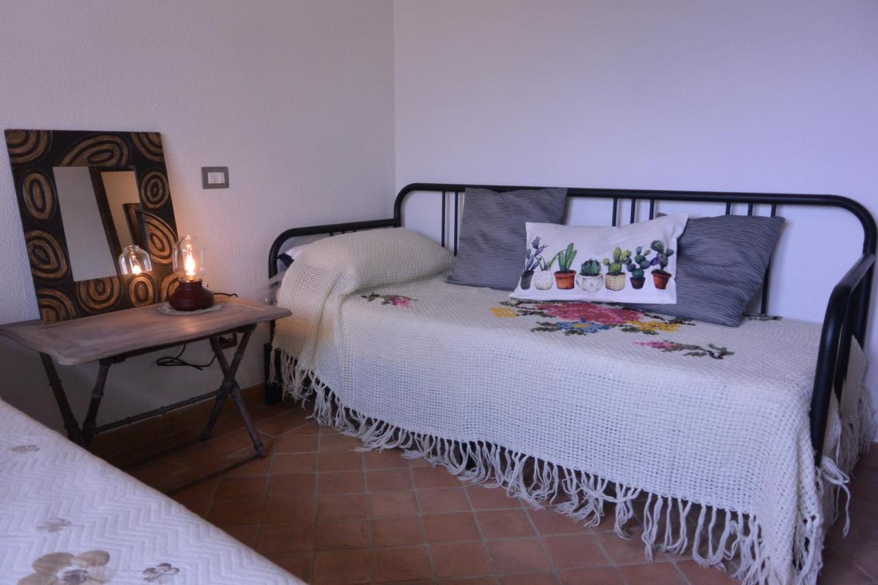 Agriturismo Podere Il Sorbo 캄파냐티코 외부 사진