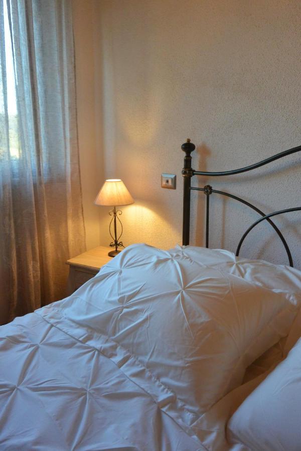 Agriturismo Podere Il Sorbo 캄파냐티코 외부 사진