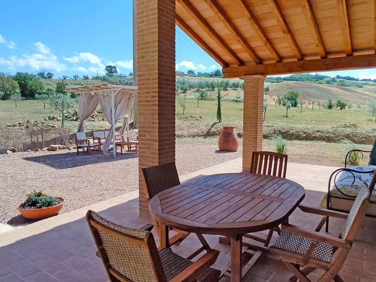 Agriturismo Podere Il Sorbo 캄파냐티코 외부 사진